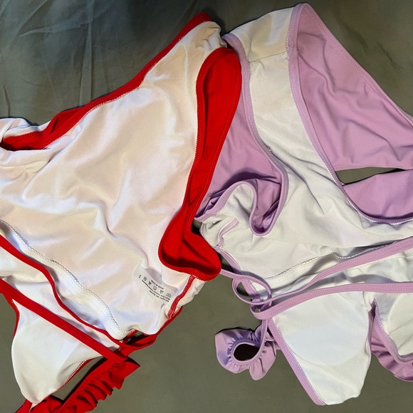 But one get one swimsuit - Picture 6 of 8